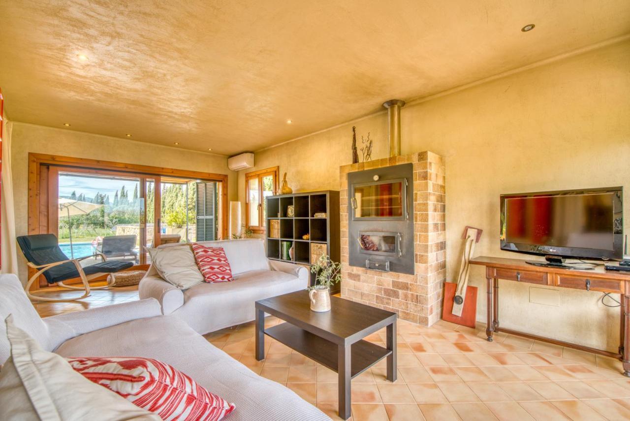Villa TRAUMHAFTE FAMILIEN-FINCA - 8 Gäste, Pool, Pferde&Hühner, Ruhe&Privatsphäre Sa Pobla Exterior foto