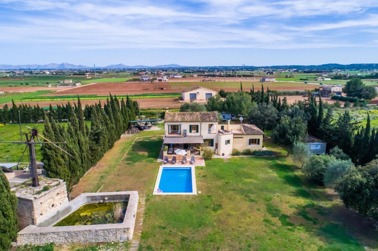 Villa TRAUMHAFTE FAMILIEN-FINCA - 8 Gäste, Pool, Pferde&Hühner, Ruhe&Privatsphäre Sa Pobla Exterior foto